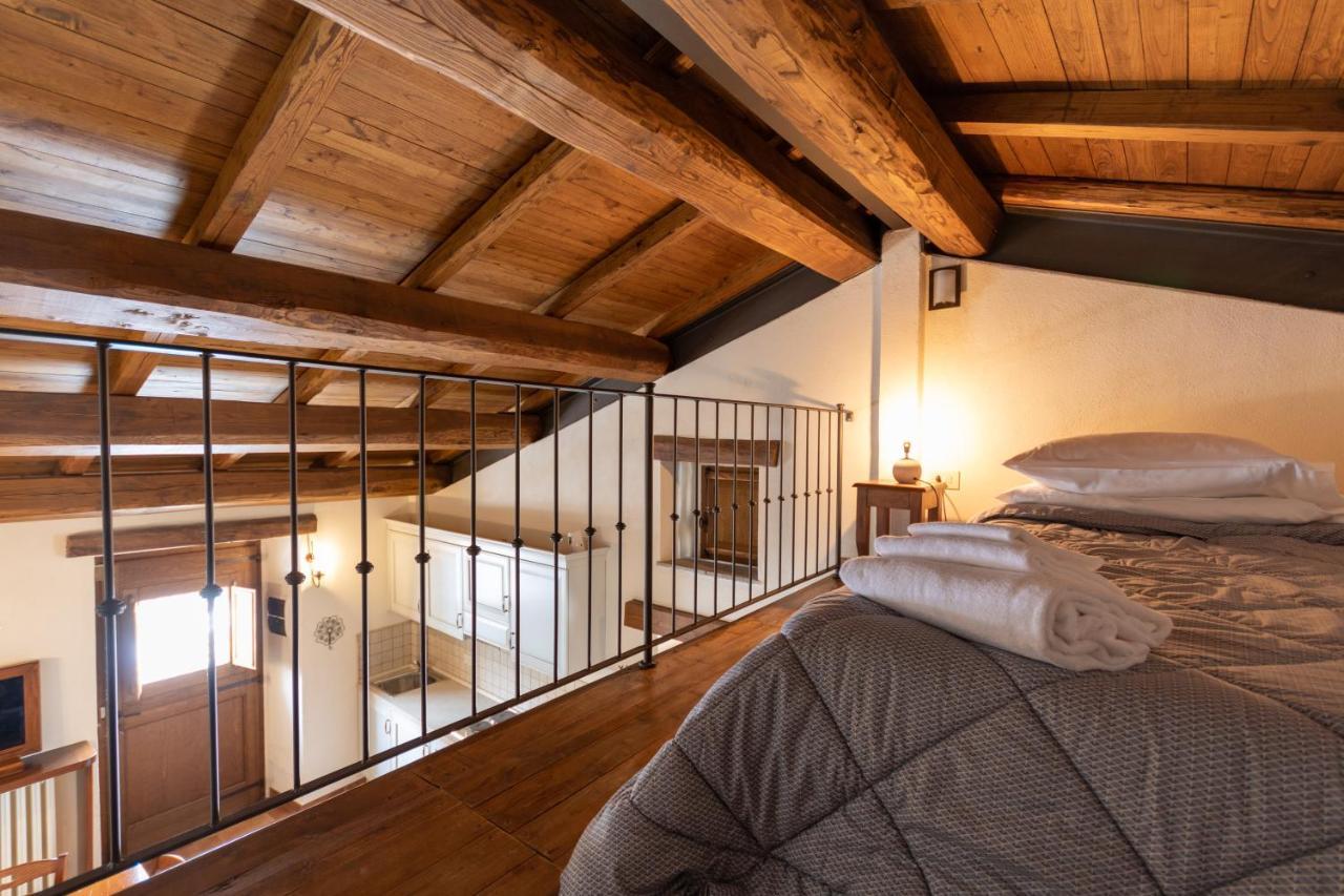 Borgotufi Albergo Diffuso Castel del Giudice Esterno foto