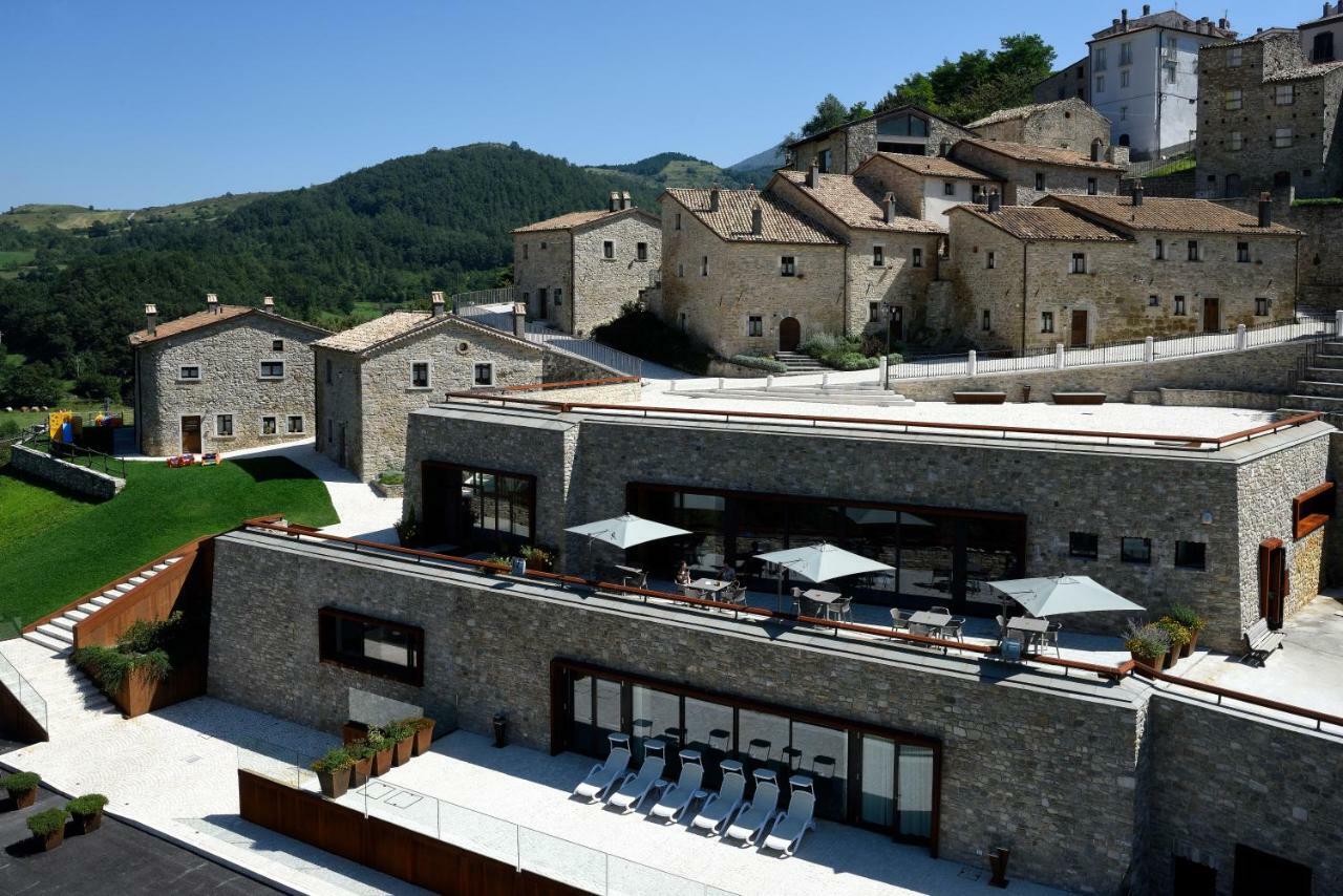 Borgotufi Albergo Diffuso Castel del Giudice Esterno foto